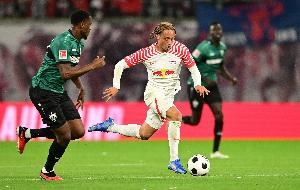 罗马诺：西蒙斯再次告知所有感兴趣的俱乐部，他只想加盟切尔西