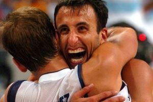 21年前的今天：阿根廷男篮斩落梦之队 马努轰29分上演生涯代表作